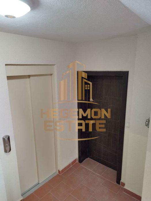 Продава се Двустаен апартамент в Варна, Погреби - 70 кв.м за 1895 €/кв.м - Снимка #9
