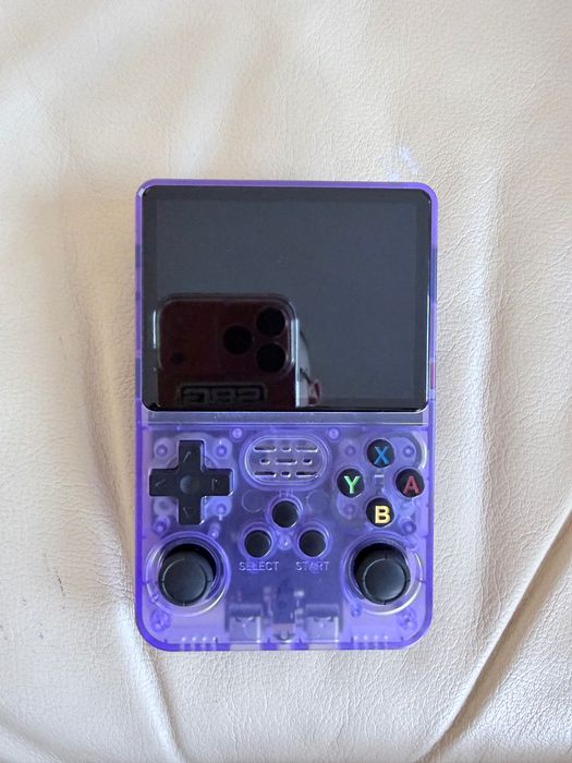 R36S Handheld Video Game Console