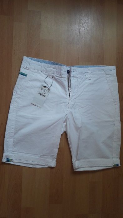 Pantaloni scurti barbati Zara Man marime 44 culoare alb Bucuresti Sectorul 3 OLX.ro