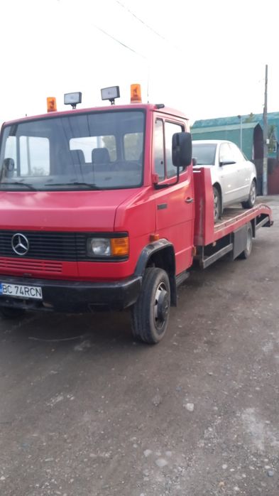 Vând Mercedes vario