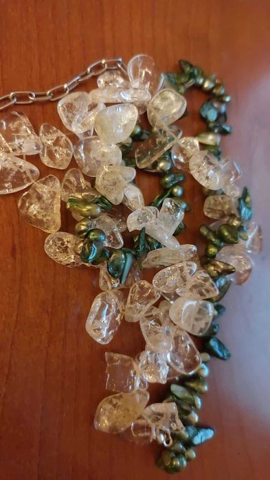 coliere diverse, plastic/metal/os/perle/semipretioase