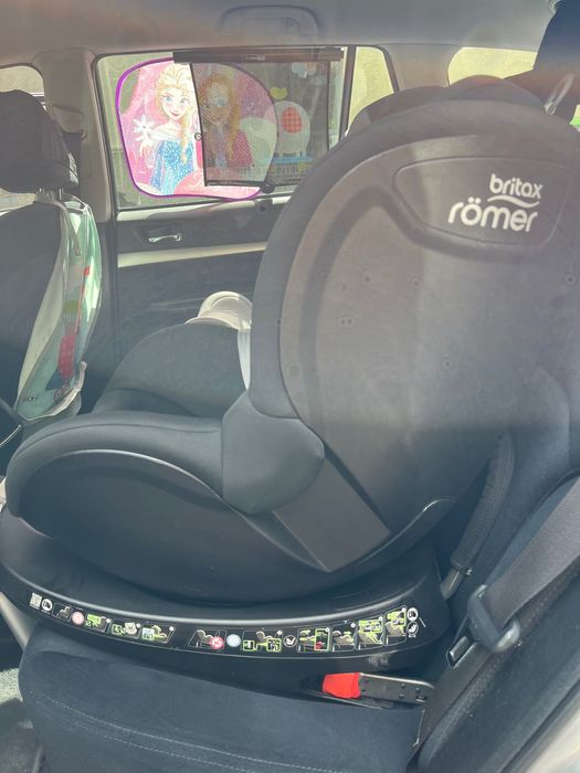 Britax Roemer Dualfix 0-20kg с подложка за новородено