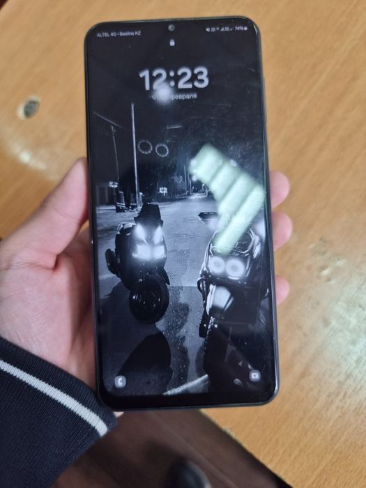 Обменаю телефон samsung a13