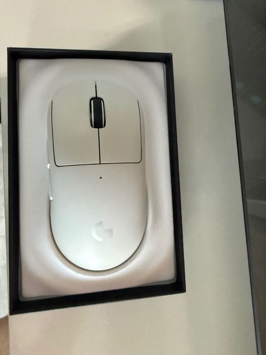 Logitech Superlight 2 White