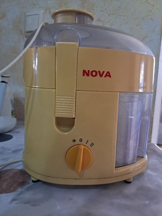 Сок выжималка б/у