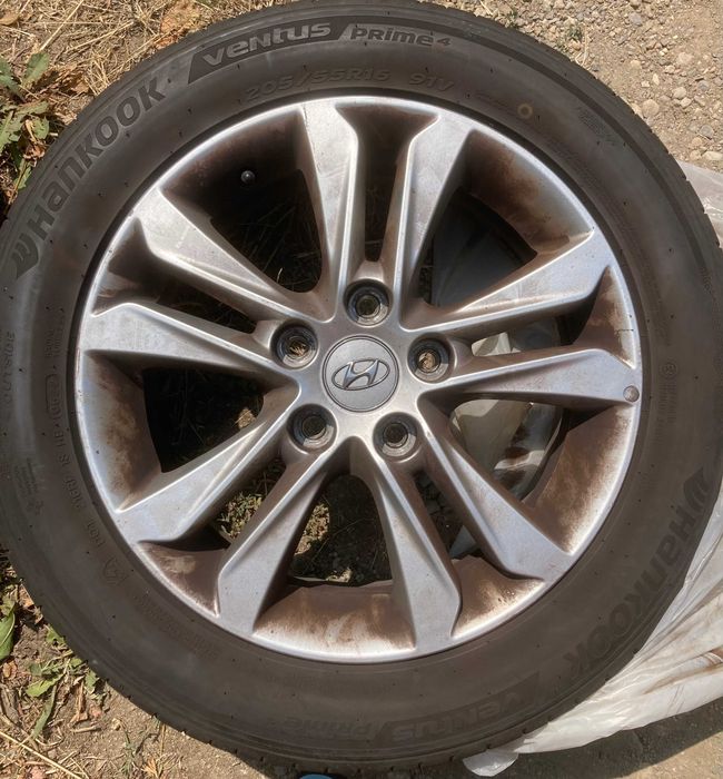 Лети джанти Hyundai 16" 205/55/16 гуми