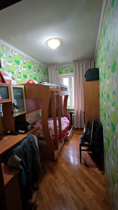 Комплект мебели в детскую комнату. МДФ. Бу