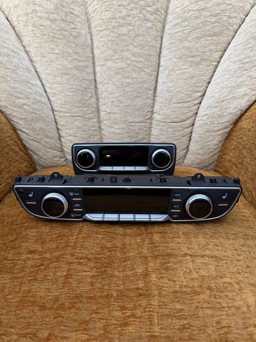 Panou clima / Climatronic Audi Q7 4M 2015-2020