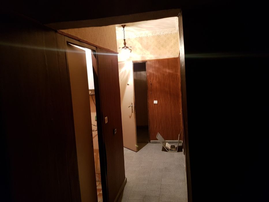 Продава се Двустаен апартамент в Разград, Орел - 72 кв.м за 921 €/кв.м - Снимка #9