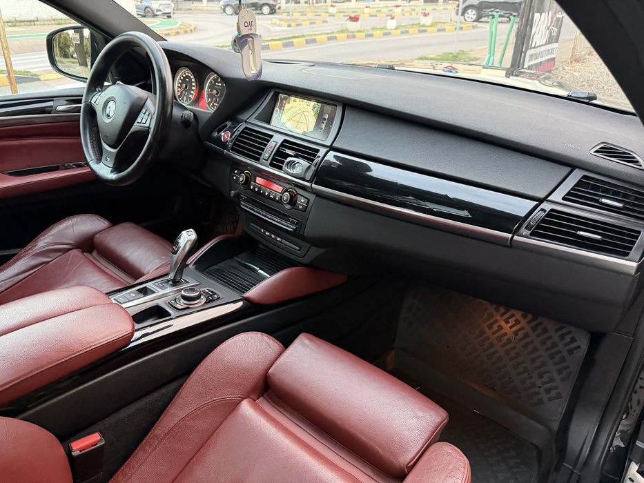 Vand/Schimb X6 M50D Full Dotat 180.000km