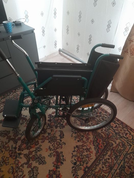 Инвалидная коляска