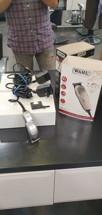 vând trimmer wahl Hero