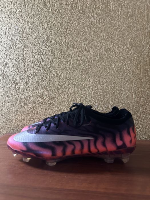 Професионални бутонки  nike air zoom scorpion
