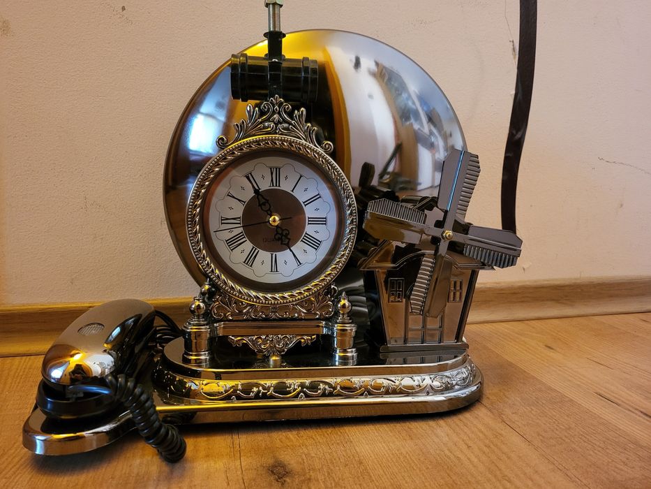 4в1 нощна Лампа-Часовник