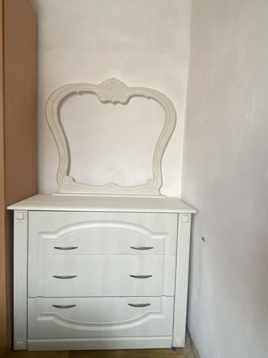 Срочно продам комод