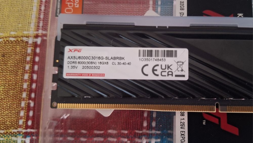 Продавам Ram 1х16GB DDR5 6000Mhz XPG