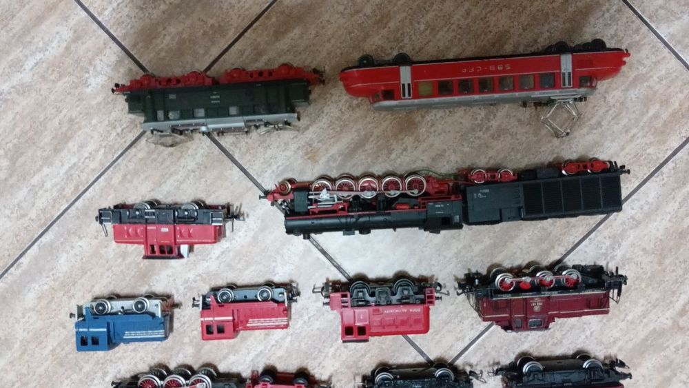 Lot locomotive CC trenulet electric HO