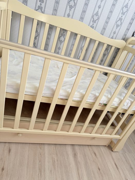 Кровать детская б/у