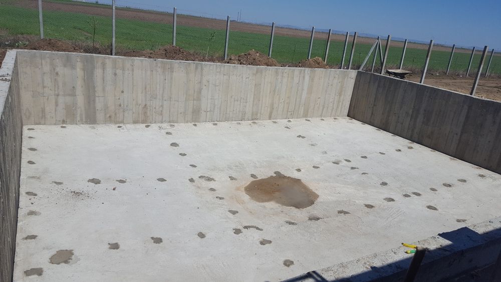 URGENT ..Teren agricol Ferma de mure , zmeura si pomi fructiferi