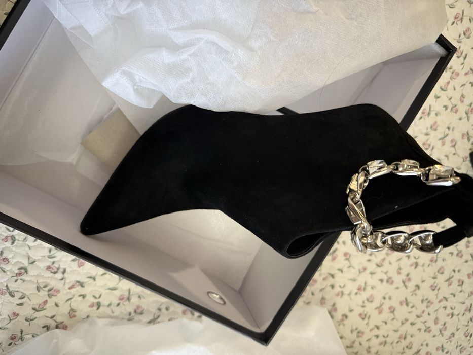 Продам женскую обувь