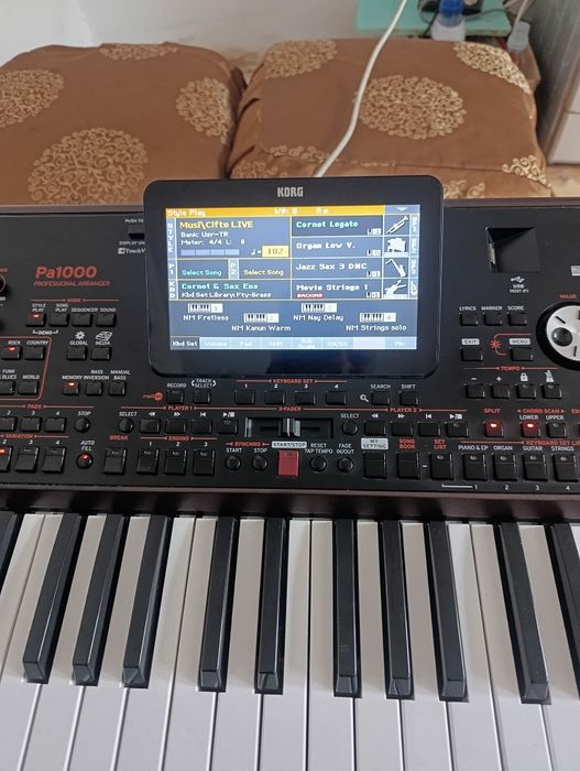KORG pa1000/семплер total solo 1