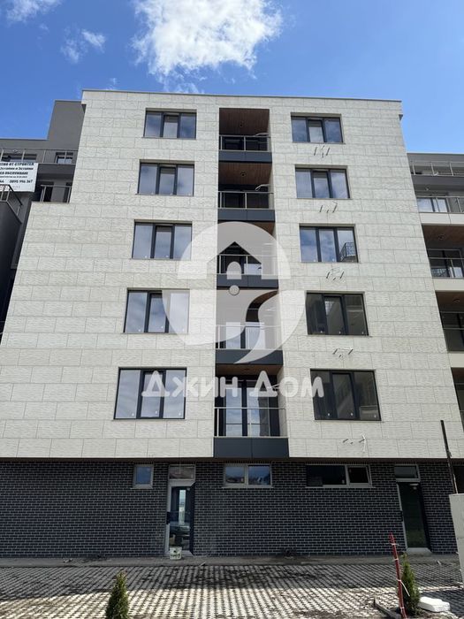 Продава се Двустаен апартамент в Поморие - 67 кв.м за 1080 €/кв.м - Снимка #2