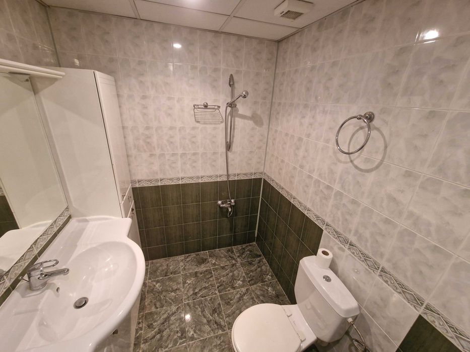 Продава се Тристаен апартамент в Благоевград, Широк център - 116 кв.м за 1078 €/кв.м - Снимка #5