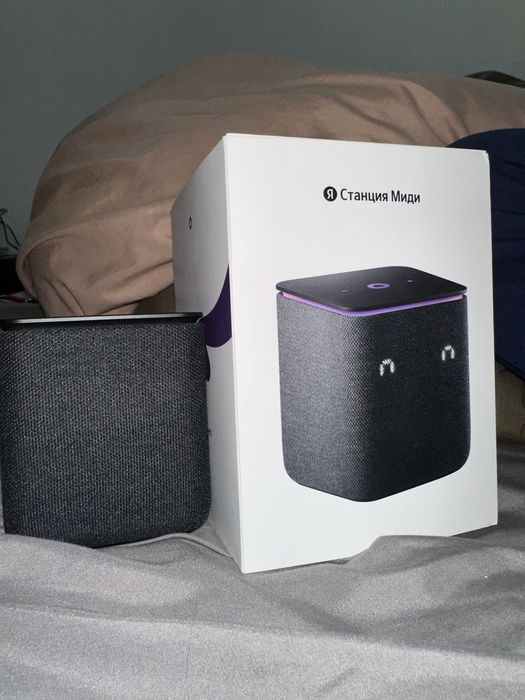 Яндекс станция Миди