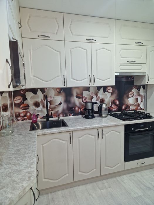 Продам 3 комн нвстр.2017г.п.