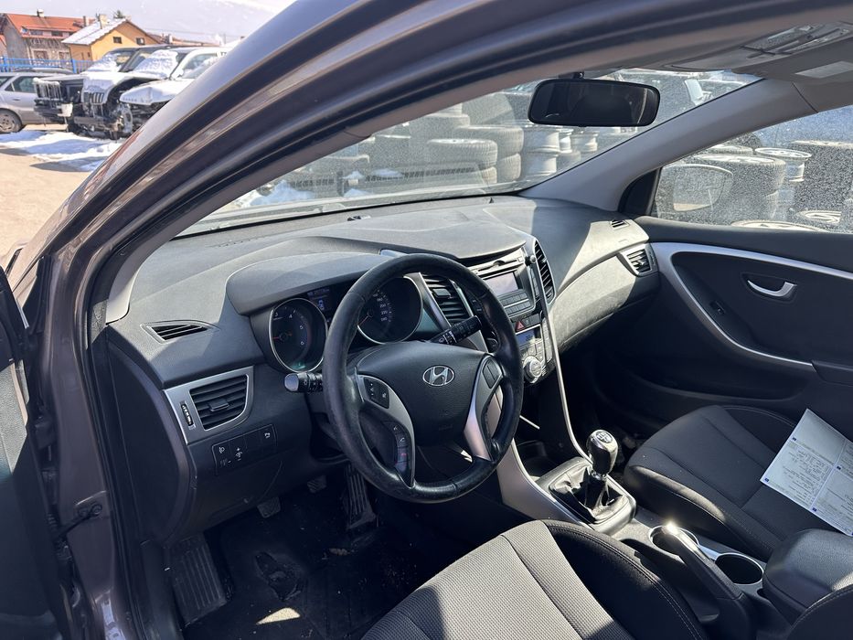 Hyundai I30 1.6 crdi НА ЧАСТИ