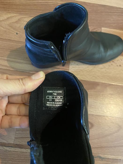 Демисезонные кожаные ботинки Zara для девочки р.31