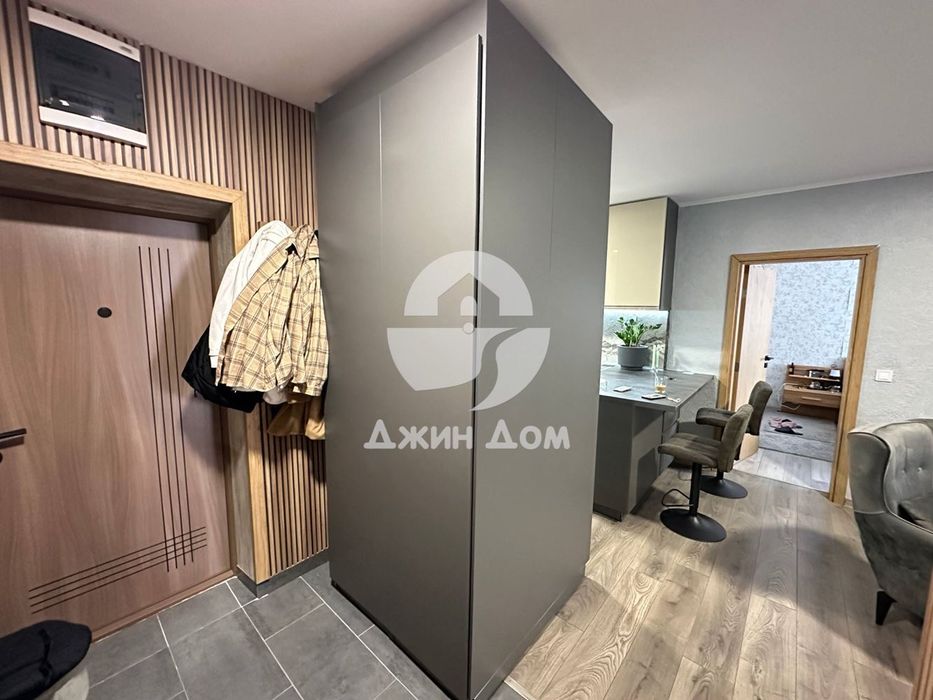 Тристаен апартамент с ГЛЕДКА МОРЕ в к-с „Ривиера Форт Бийч”, с. Равда