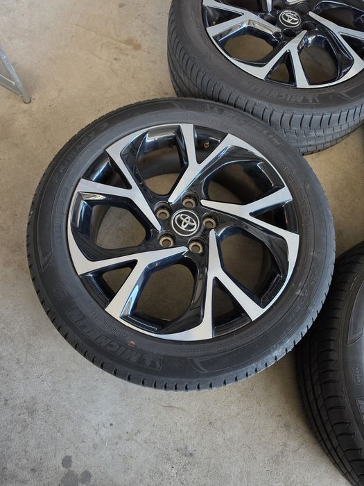 Джанти 18 / 5х114,3 - Toyota CH-R 5x114,3