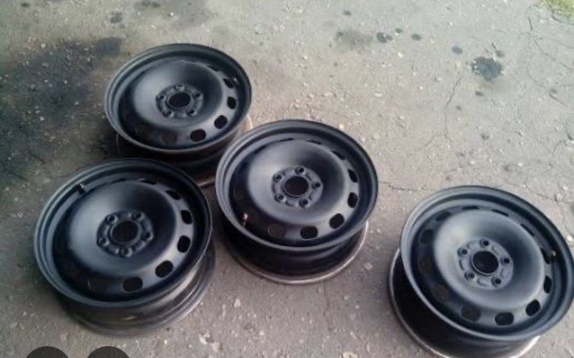 Продам диски фордовские 5/108, R15