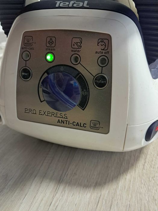 Tefal statie de calcat 2200W