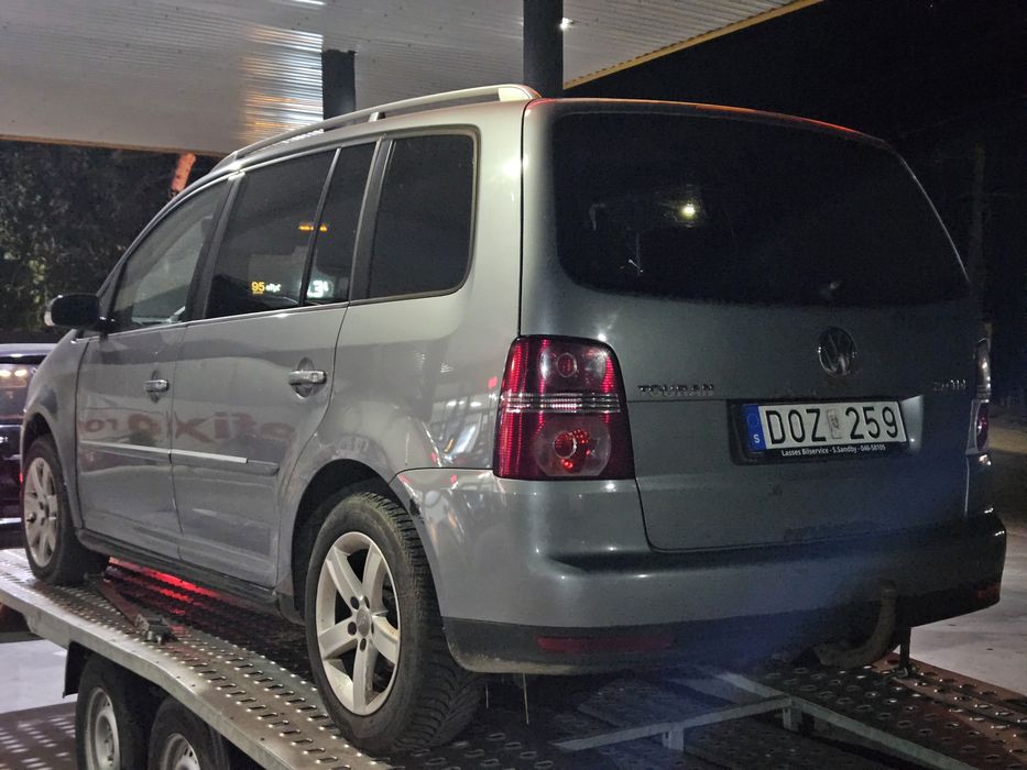 Bot Parte Fata VW Touran Facelift FL 2.0 TDI BMM Bara Far Faruri Capota Aripa aripi Grila Pachet fata completa Tragar Radiatoare electroventilatoare
