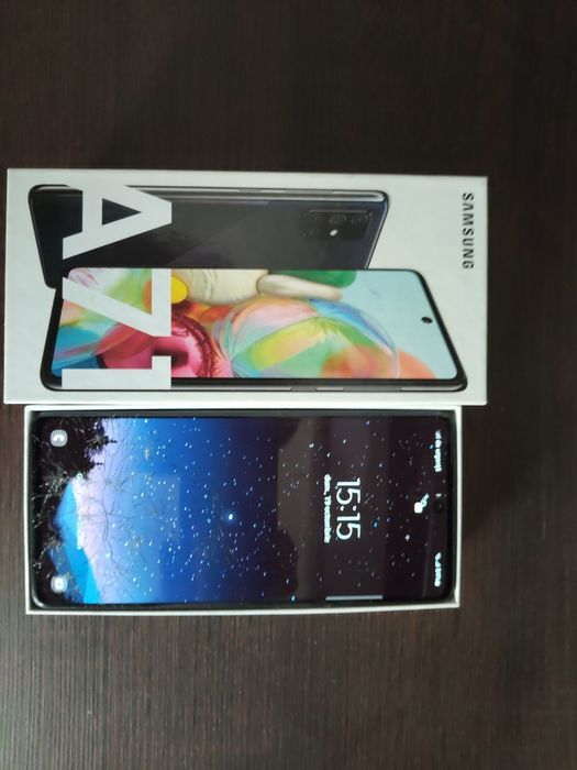 Vând Samsung A71 cu sticlă display spartă