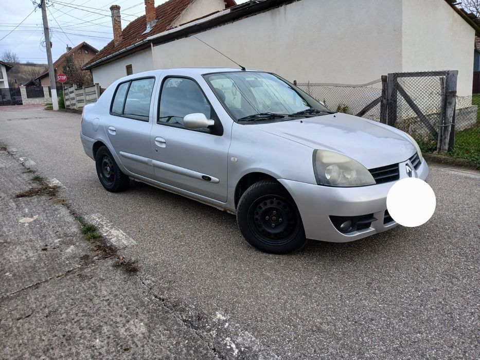 Renault simbol benzină 1.4 cm climatronic stare foarte bună