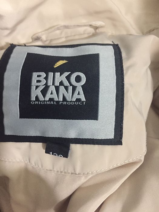 Куртка весна -осень на девочку