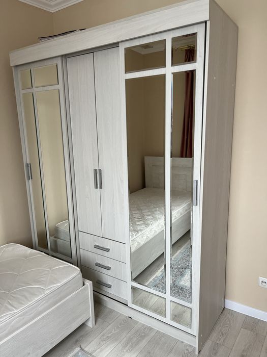 Продам шкаф купе. Срочно