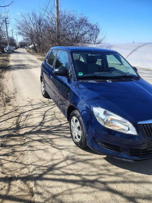 SKODA Fabia 2011 — imagine 3
