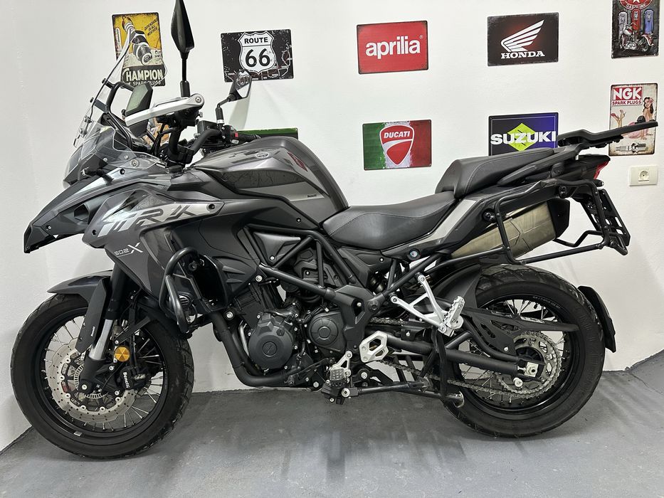 Benelli TRK 502X