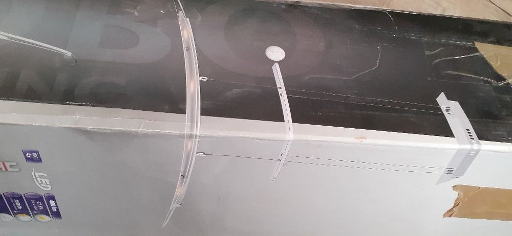 Lustră LED cu înălțime reglabilă ! Produsul este nou!