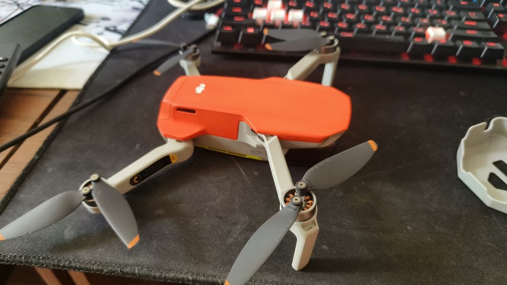 Дрон DJI mini 2 в отличном состоянии