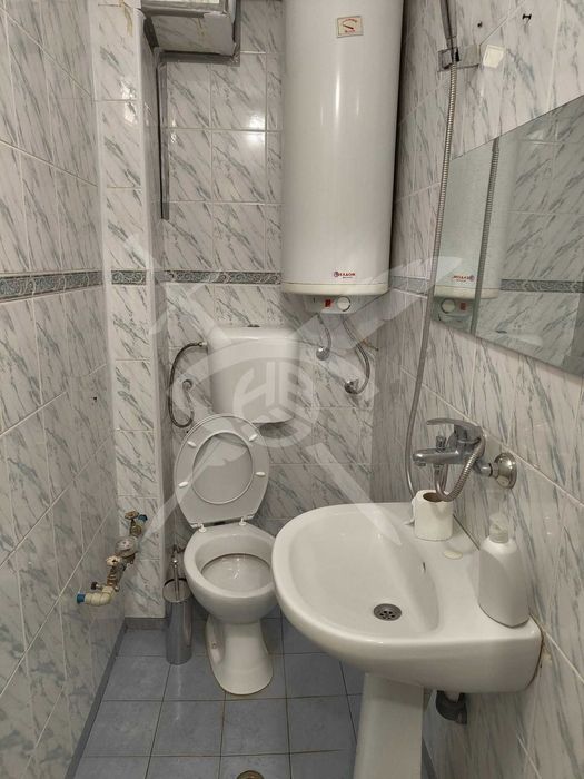 Дава се под наем Едностаен апартамент в Варна, Лятно кино Тракия - 25 кв.м за 200 € - Снимка #4