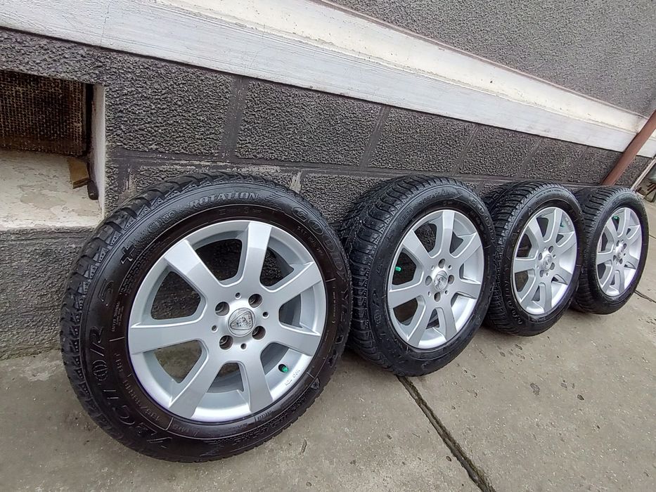 Vând Set Jante Aliaj 4x100+Cauciucuri 185/65/15 M+S Sandero Logan