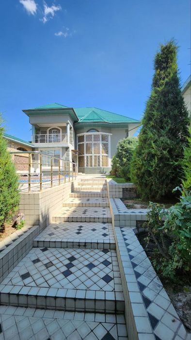 Продается участок под офис, под строительство гостиница, Яккасарайский