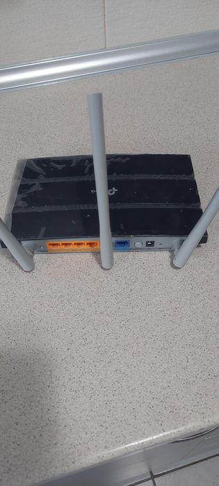 Router -TP-LINK  ...