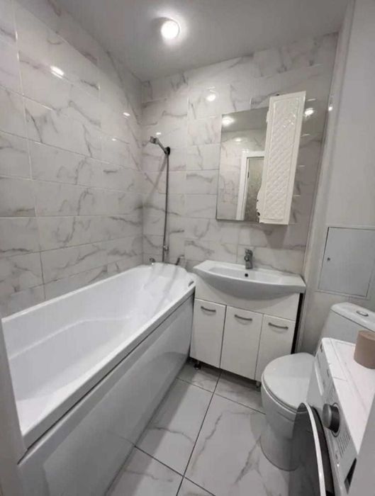 Продам 2 комн. квартиру в г. Уральск