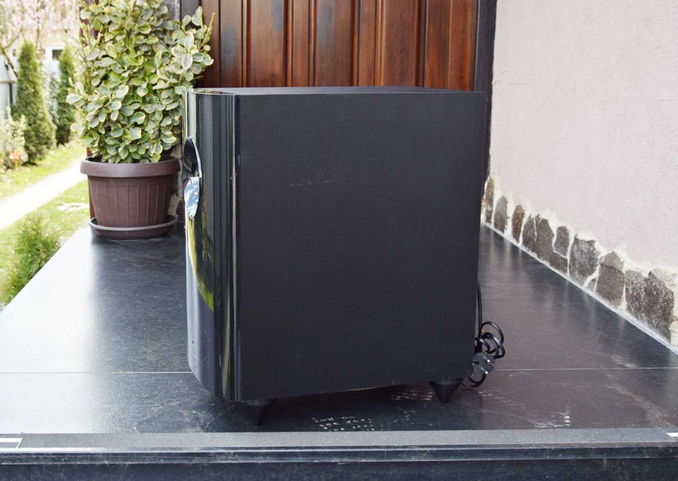 Subwoofer activ Onkyo SKW-208